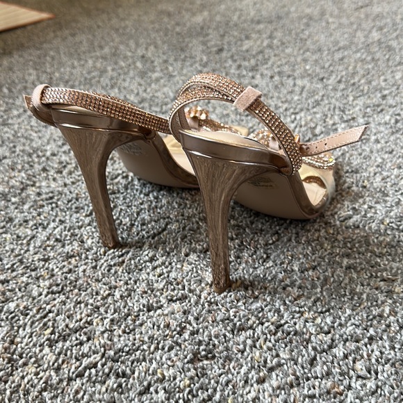 Steve madden heel - Picture 4 of 4